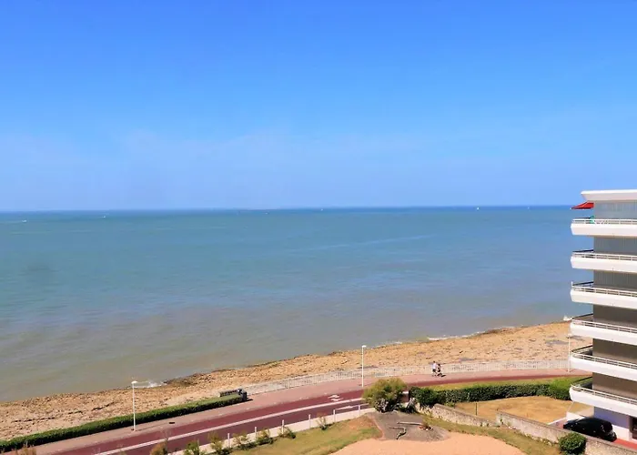 Royan - PLEINE VUE MER pour cet APPARTEMENT classé 2 étoiles - LES TAMARIS