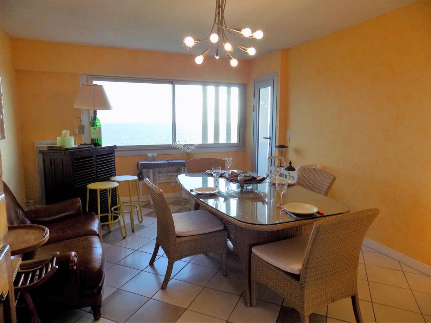 Appartement - Pleine Vue Pour Cet Classé 2 étoiles - Les Tamaris Royan
